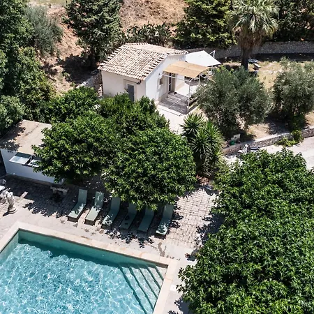 Agriturismo Val Di Noto-2